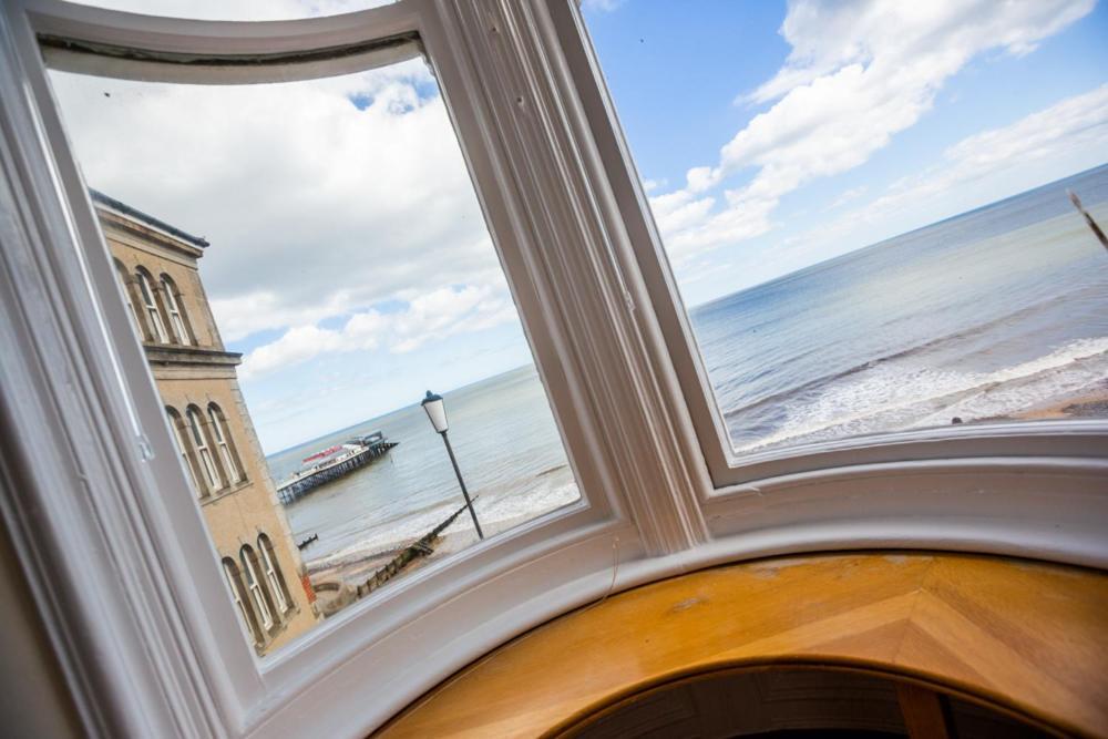 The Red Lion Hotel Cromer Exterior photo View from the window of the lighthouse